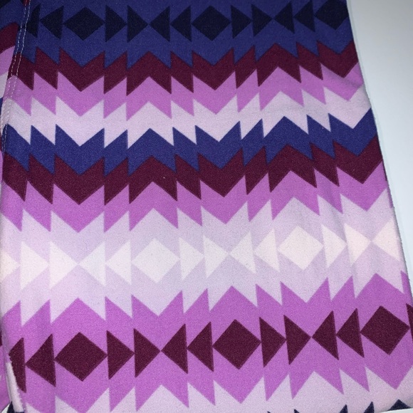 LuLaRoe One Size Leggings - Picture 3 of 7
